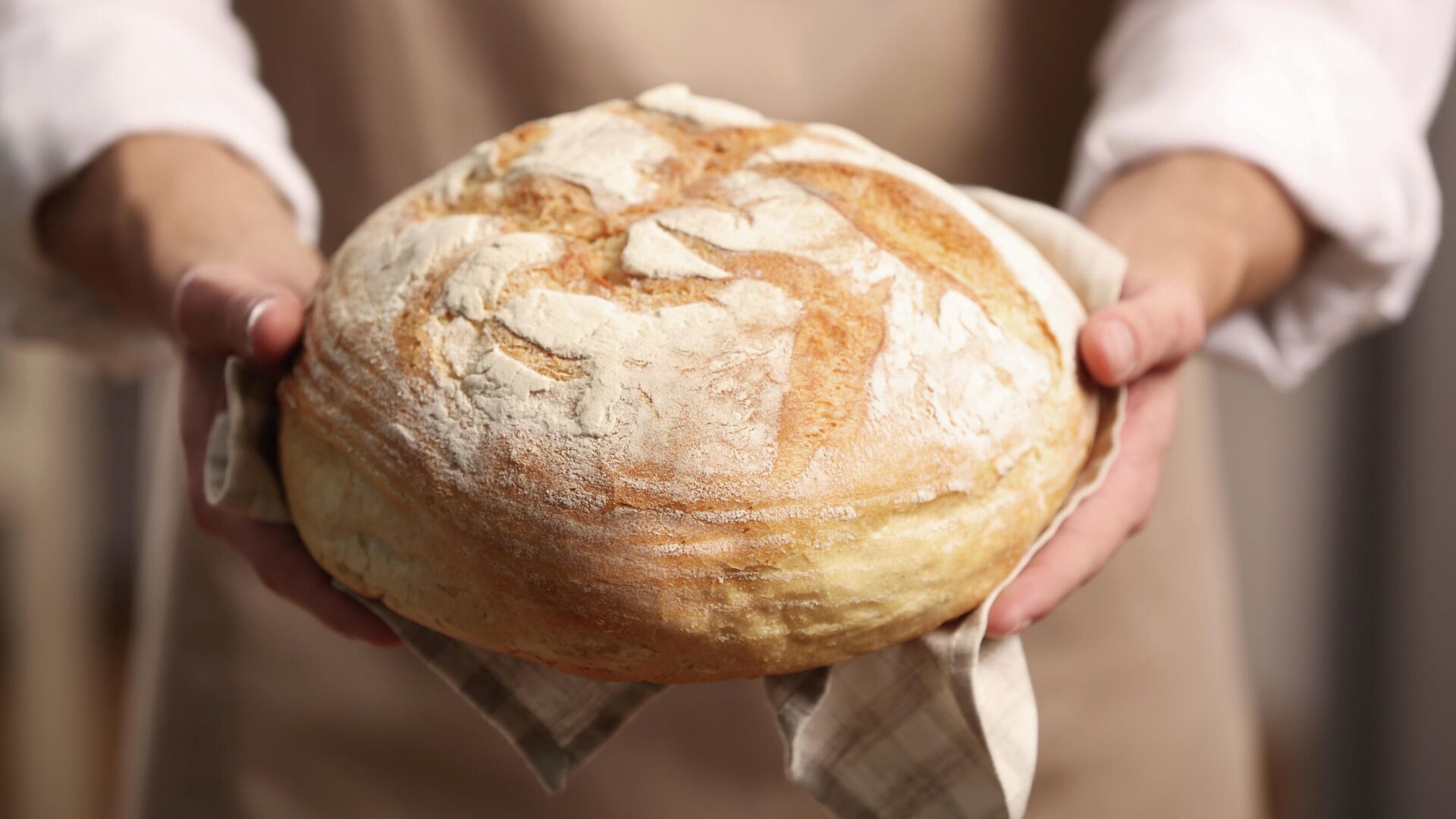 Полезные советы: как сделать идеальные надрезы на хлебе перед выпечкой