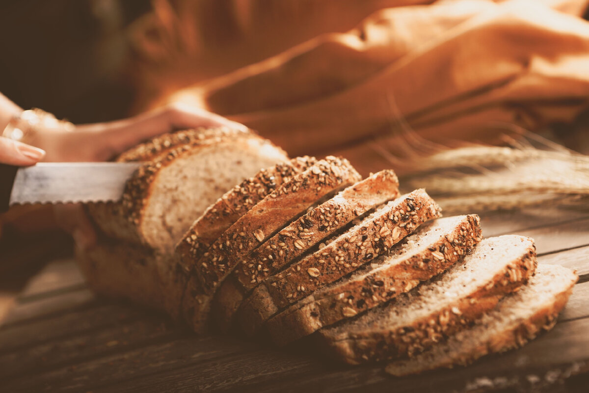 Когда можно включить хлеб в рацион после выпечки: полезные советы