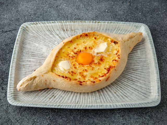 Как называется выпечка с яйцом посередине и сыром - рецепты и секреты приготовления