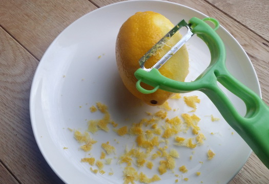 Как приготовить цедру лимона в домашних условиях для выпечки: подробная инструкция
