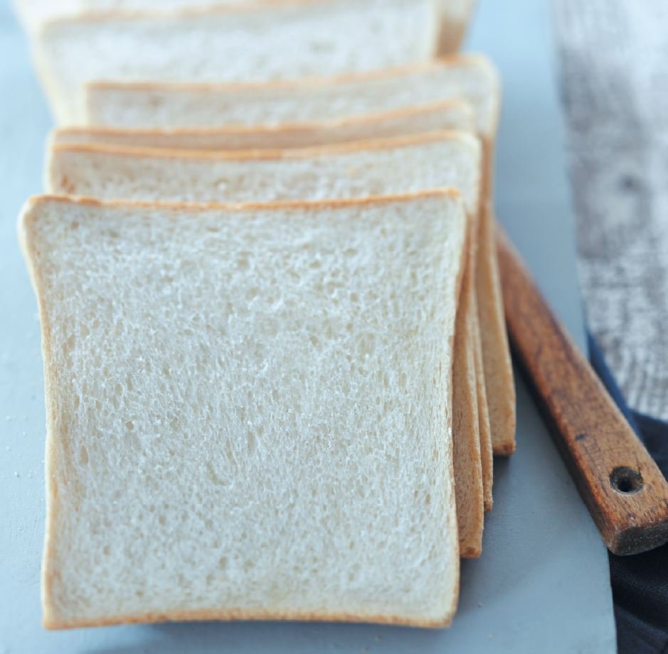 Причины влажности внутри печеного хлеба и способы предотвращения